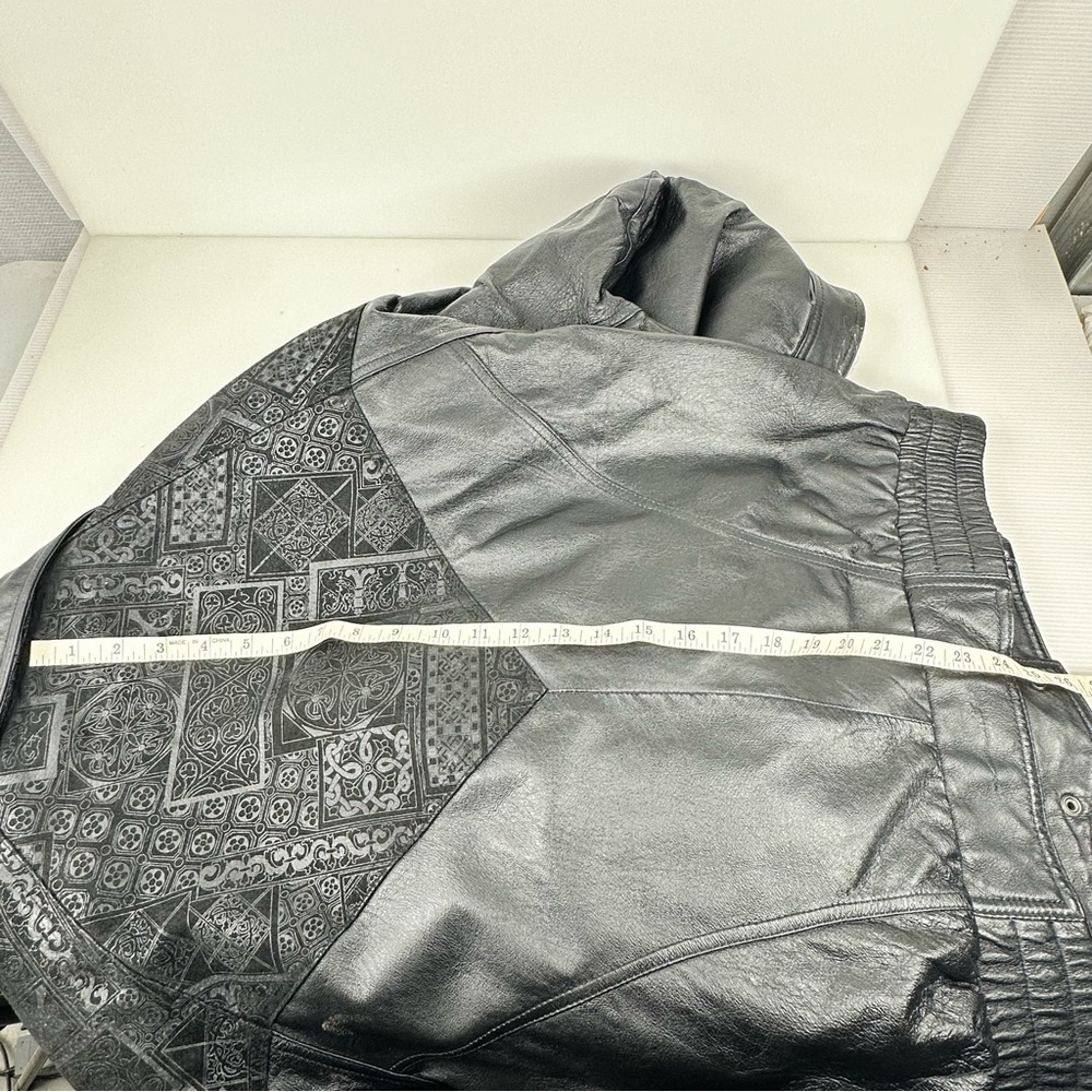 Vintage 80s Wilsons Womens Black Leather Batwing Bomber Jacket Embossed Sz XL - Picture 10 of 10